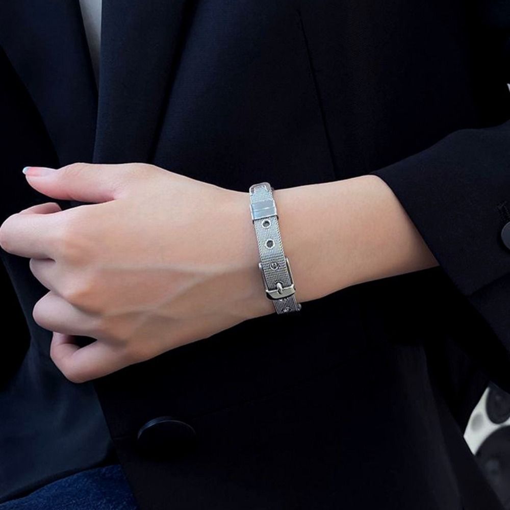 Women'S Accessories To Wear With Watch - ストリートウェアチタン鋼バングルメッシュウォッチストラップブレスレットユニセックスリストアクセサリー韓国スタイルブレスレットハンドリング